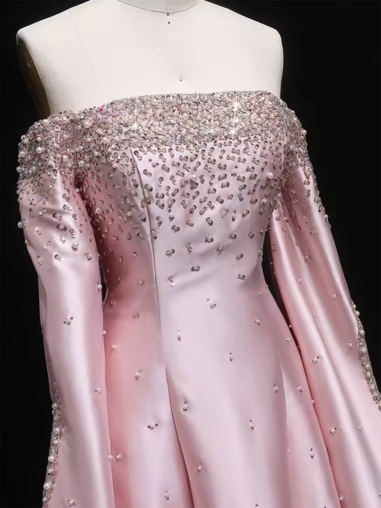 Veloria gown