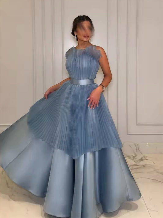 Tessa gown