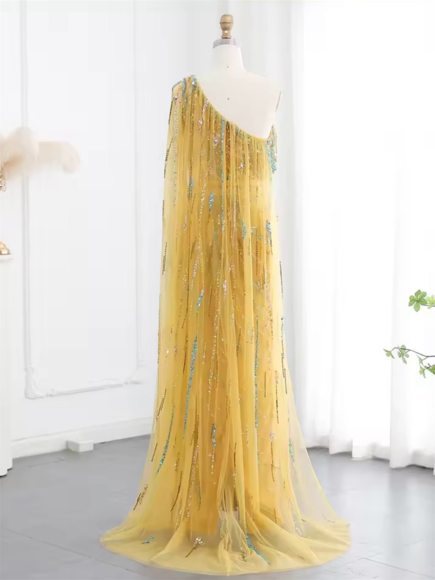 Bella gown