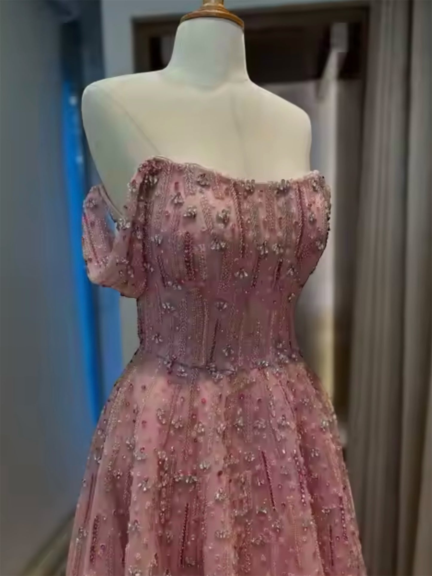 Dalia gown