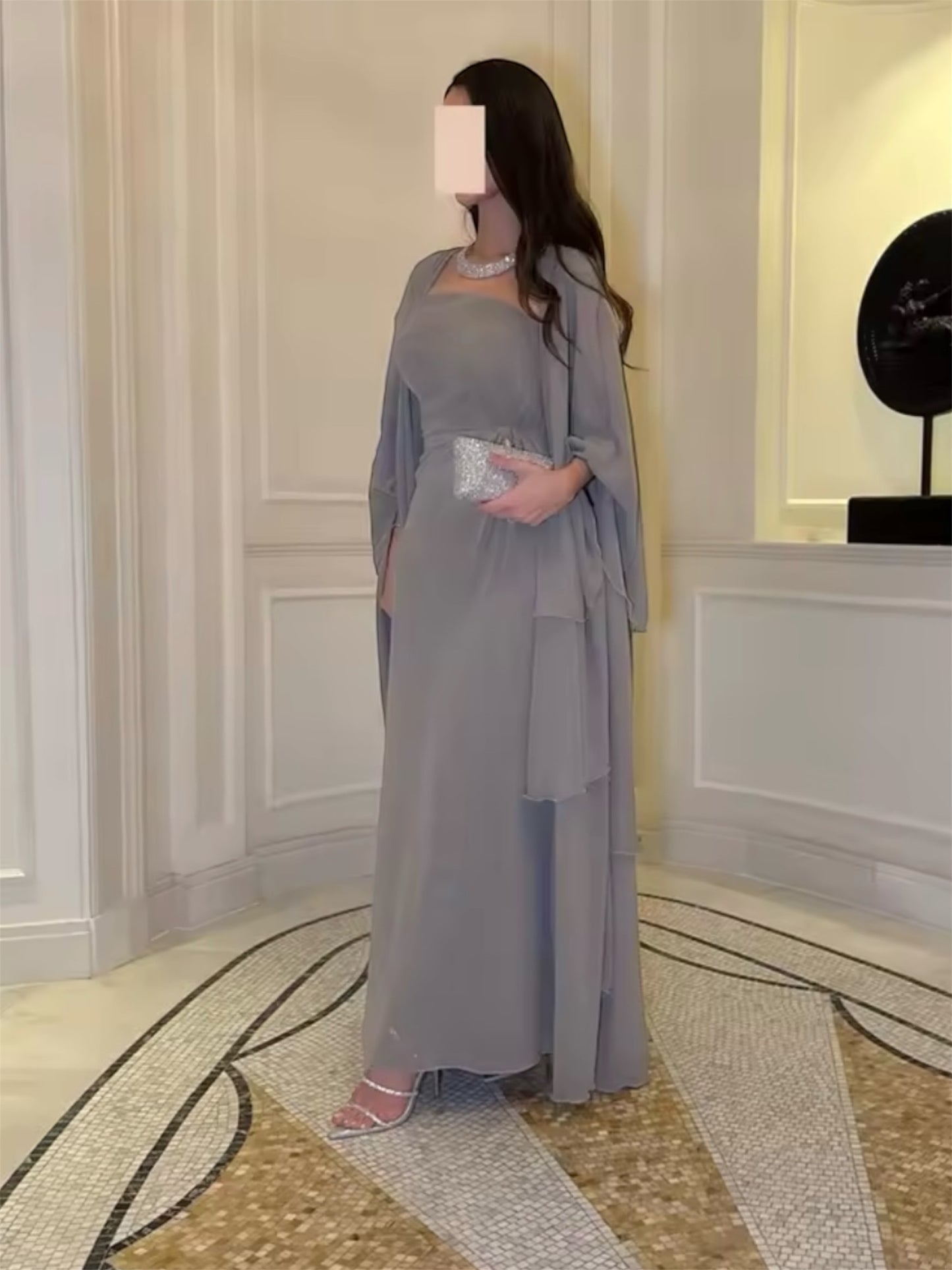Huda gown