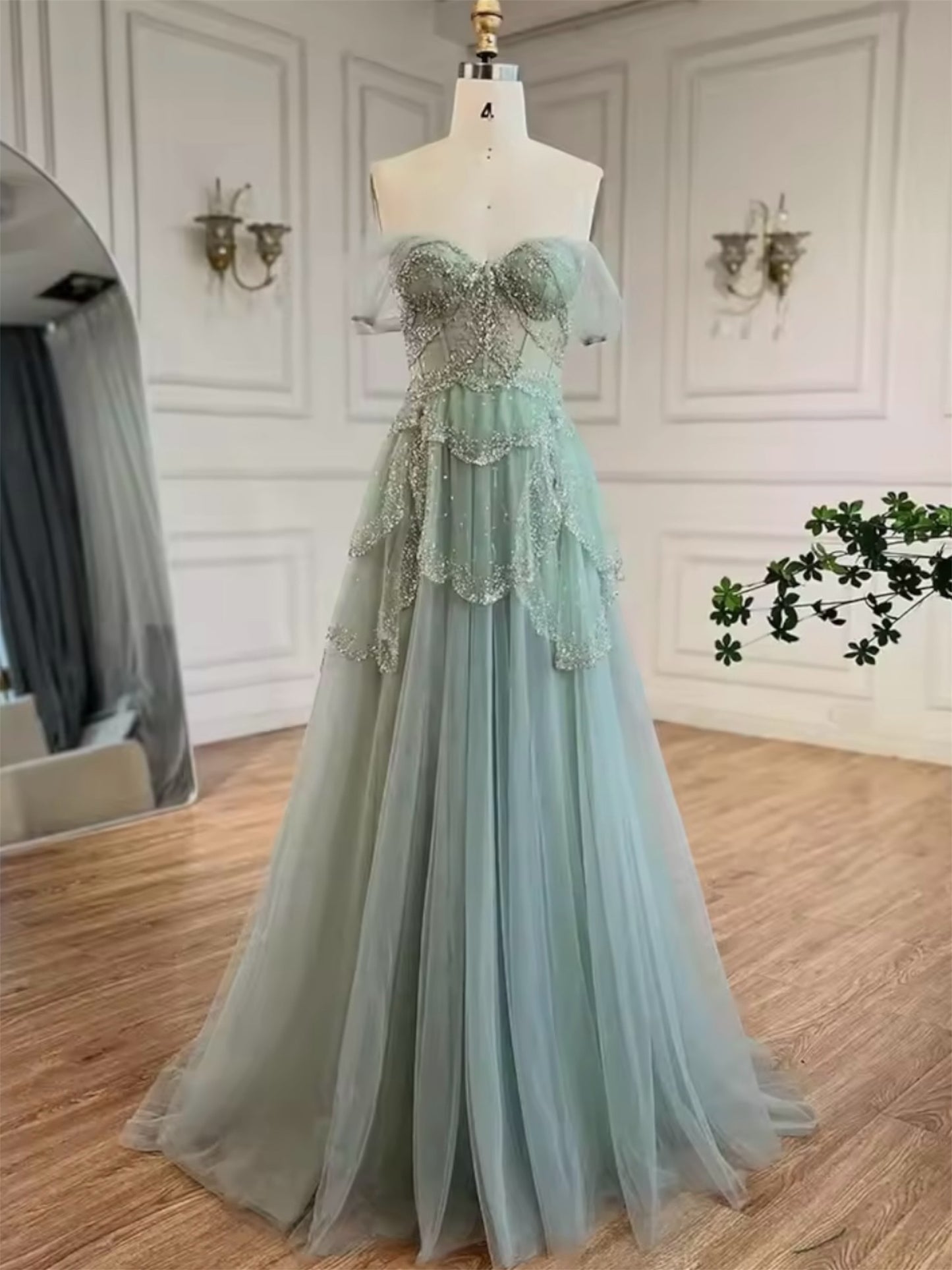 Mia gown